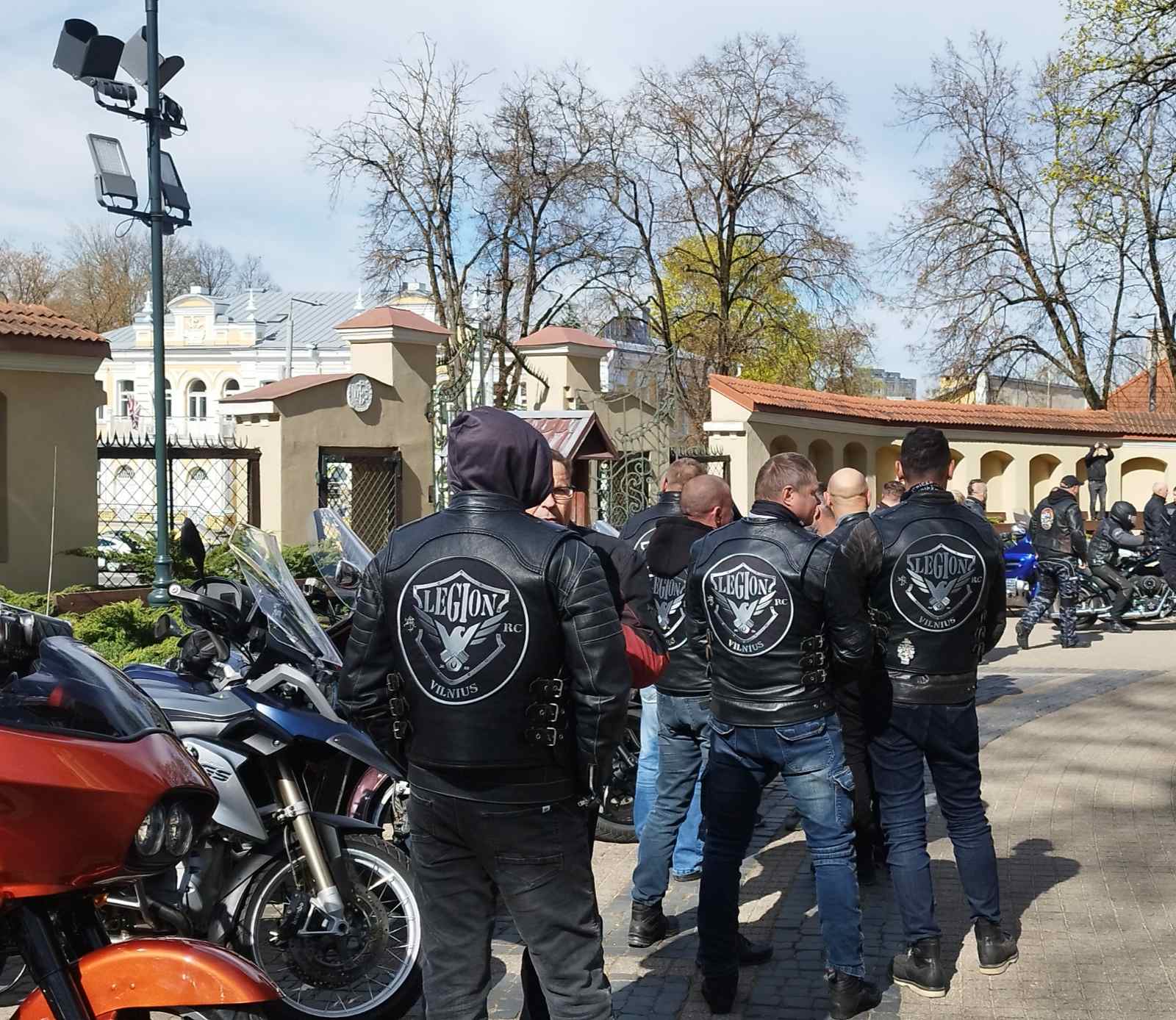 Šv. Mišios už motociklininkų bendruomenę ir motociklų pašventinimas