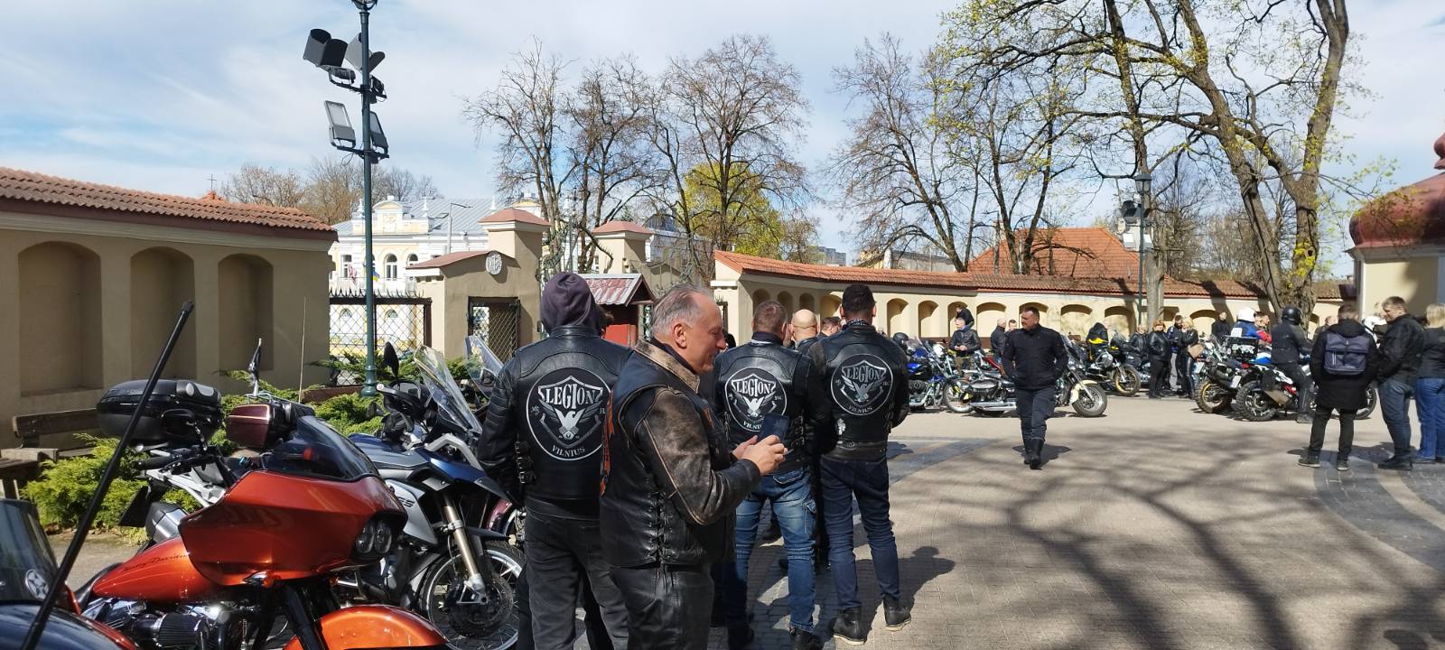 Šv. Mišios už motociklininkų bendruomenę ir motociklų pašventinimas